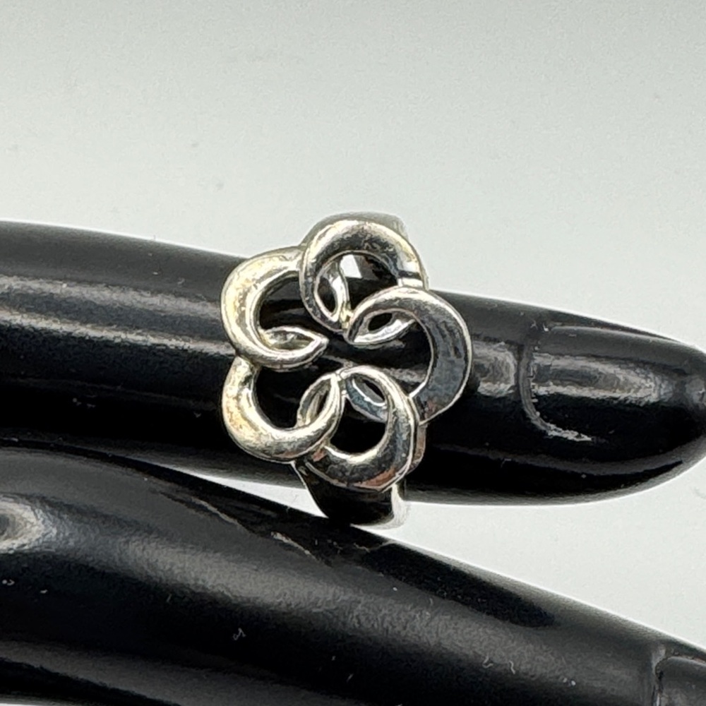 Sterling Silver Flower Ring